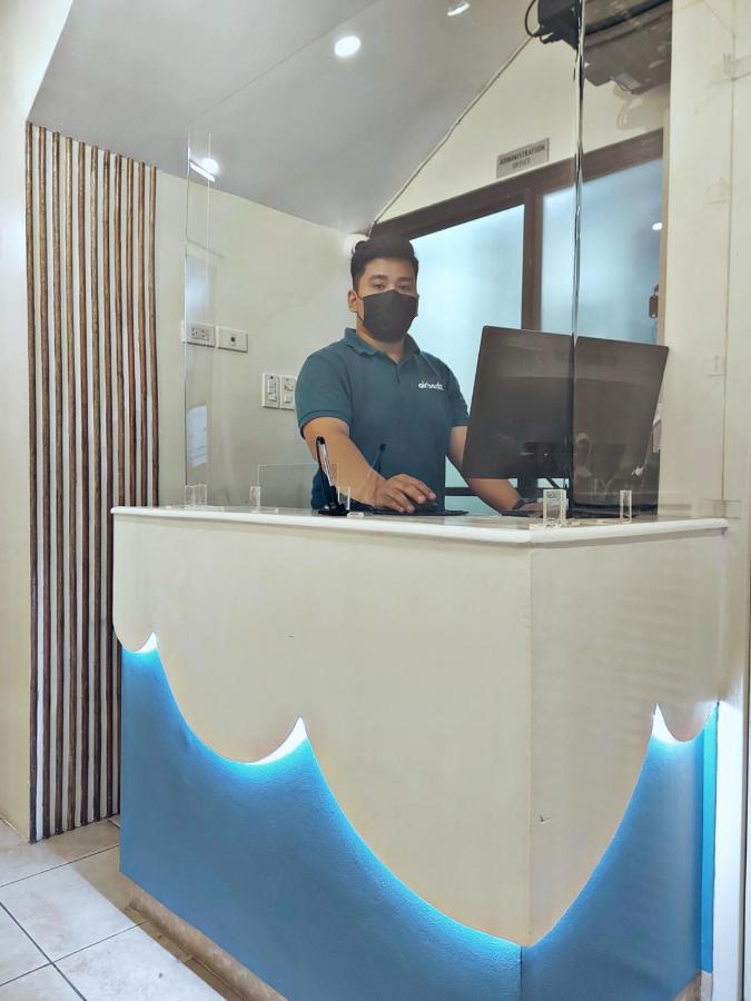 Airobedz Manila - A Value Hotel Extérieur photo
